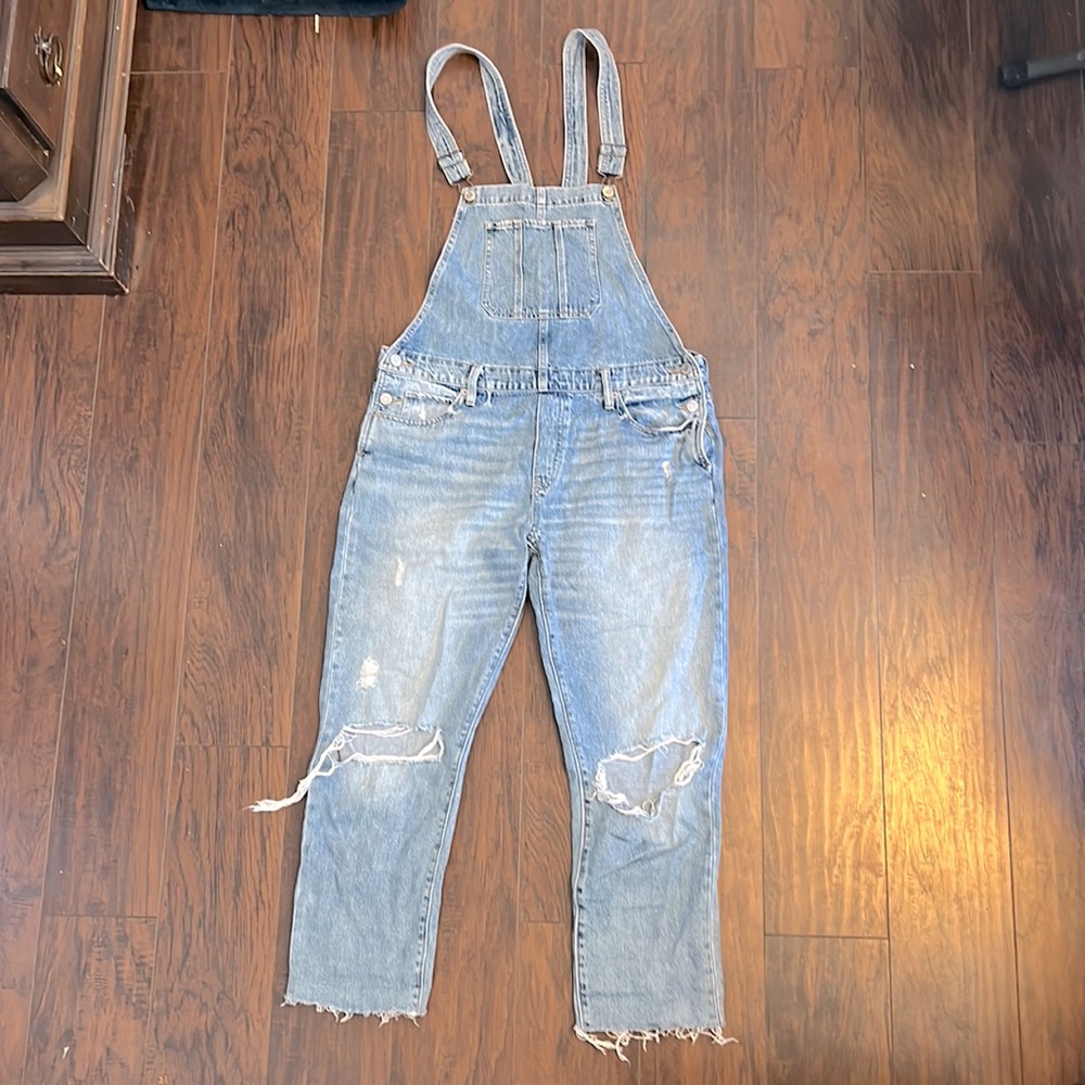 Lucky Brand Boyfriend Overall. Medium. Light to medium wash.